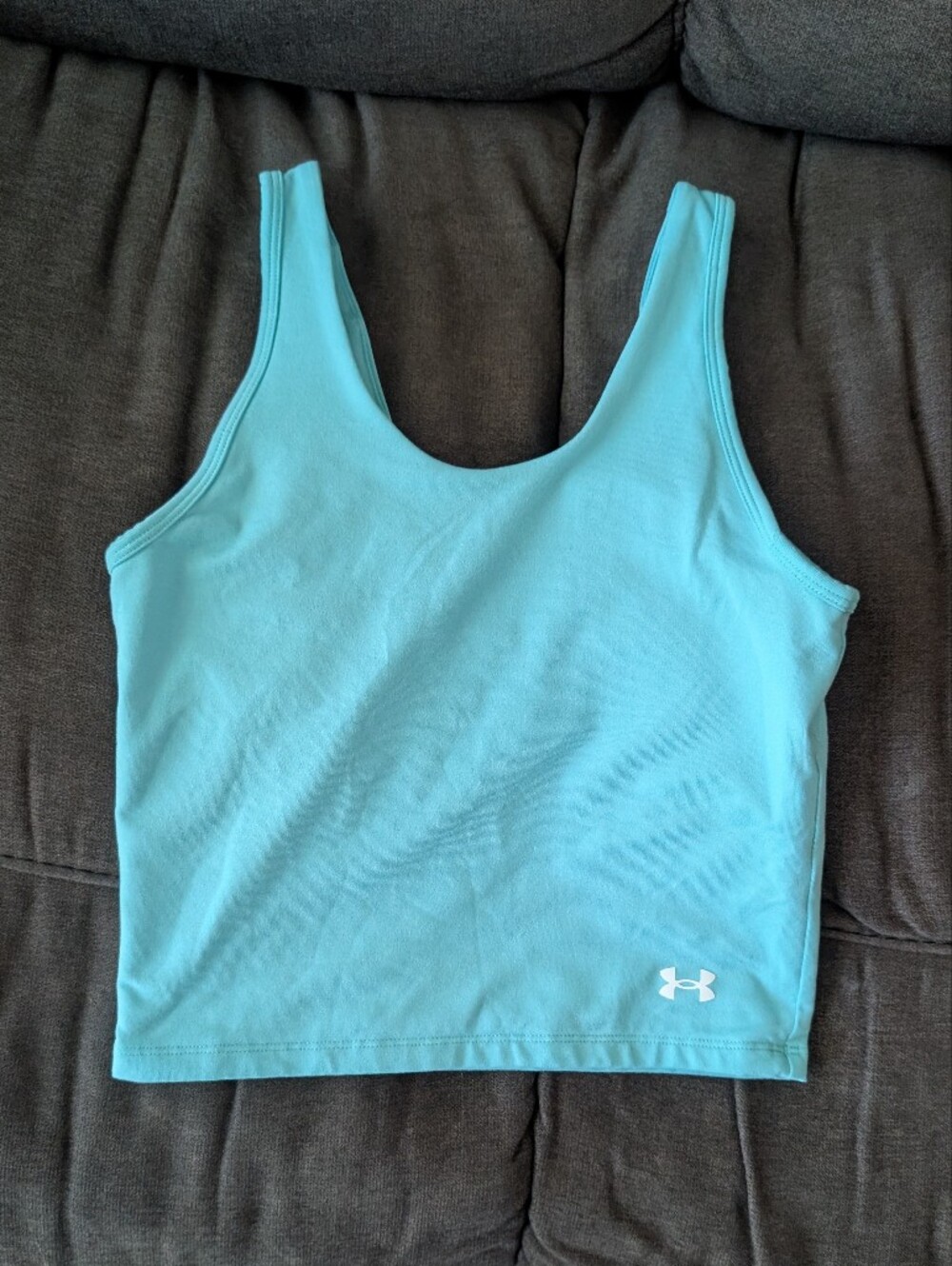 Under Armour Women’s Light Blue Scoop Neck Cropped Tank